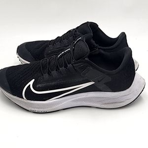 Nike Air Zoom Pegasus Flyease